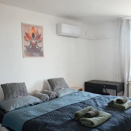 Duna Panorama -two-bedroom With Terrace Apartman *