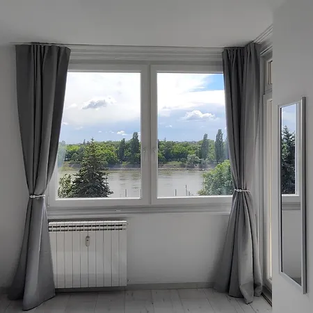 Apartman Duna Panorama -two-bedroom With Terrace