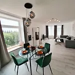 Апартаменты Duna Panorama -two-bedroom With Terrace