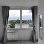 Apartment Duna Panorama -two-bedroom With Terrace