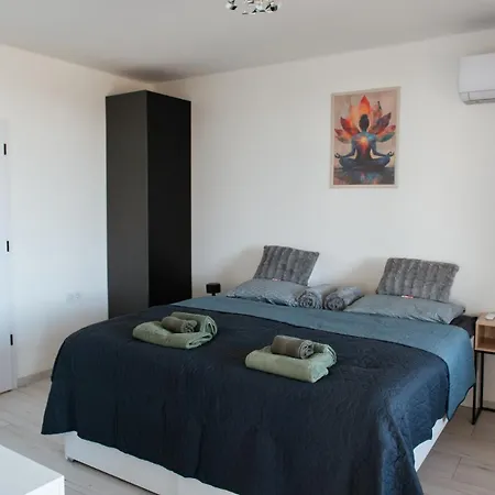 Duna Panorama -two-bedroom With Terrace