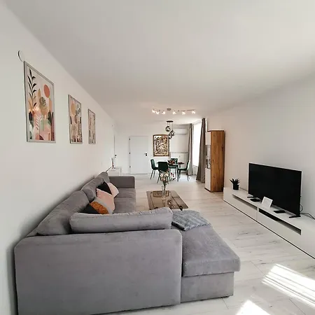 Duna Panorama -two-bedroom With Terrace *
