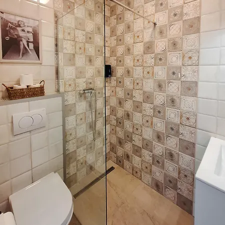 Duna Panorama -two-bedroom With Terrace * Budapeşte